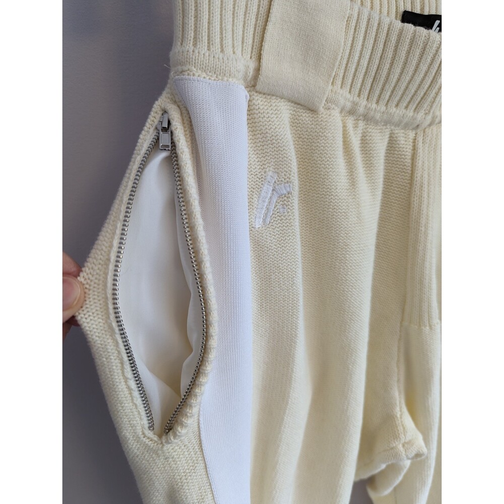 Fall Risk Streetwear Knit Pants - Picture 5 of 6
